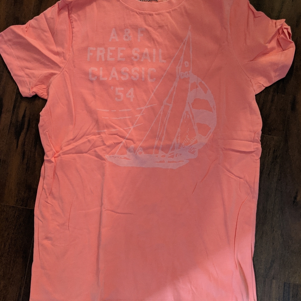 Retro Abercrombie t-shirt